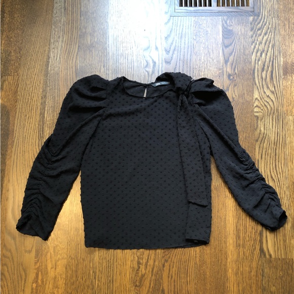 Zara black with a black dots puffed long sleeves. Size XS. Made in Morocco. - Picture 2 of 8
